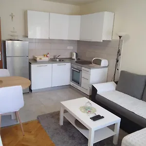  Apartment Italiano